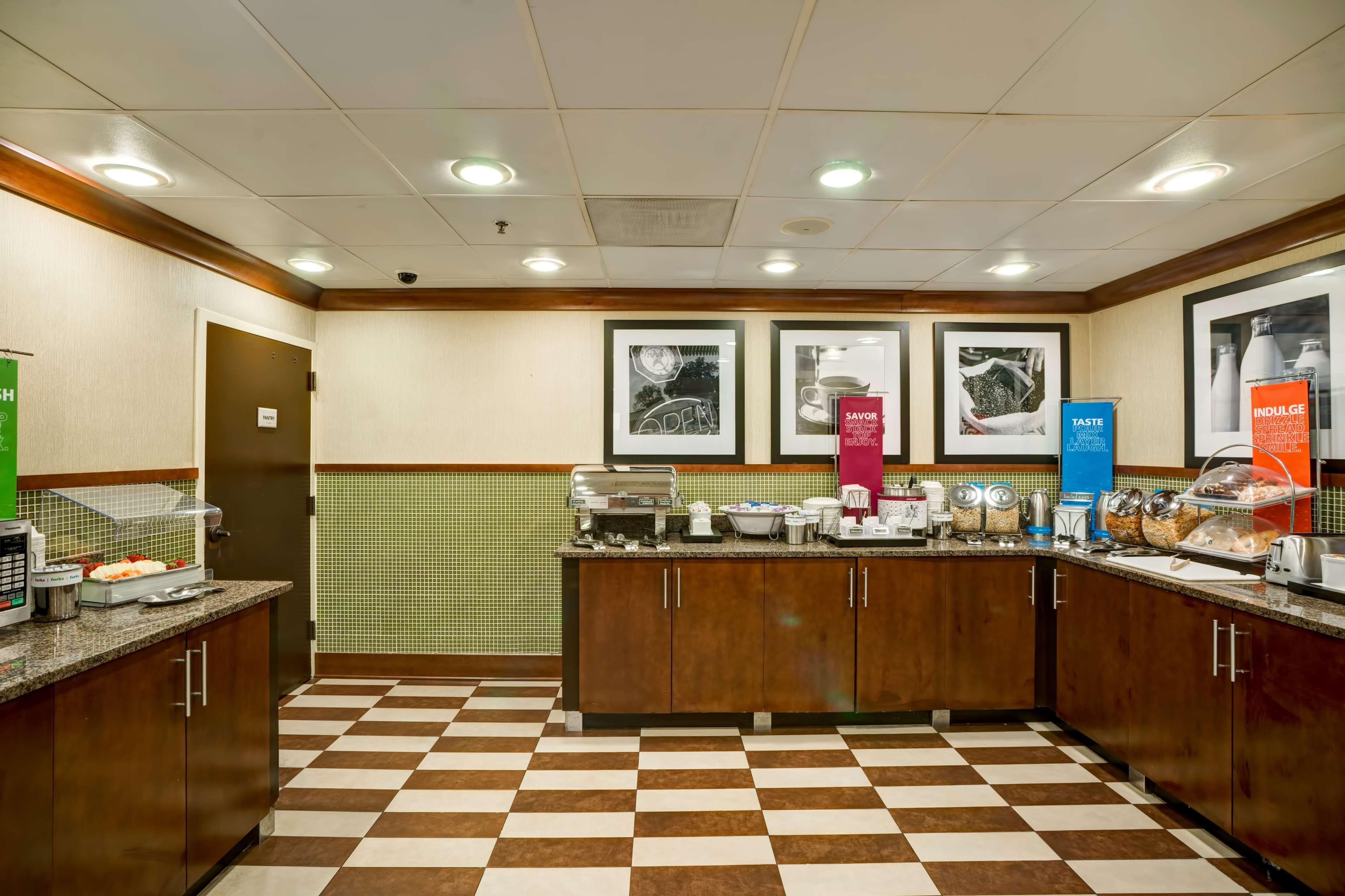 Hampton Inn Birmingham/Mountain Brook Exteriör bild